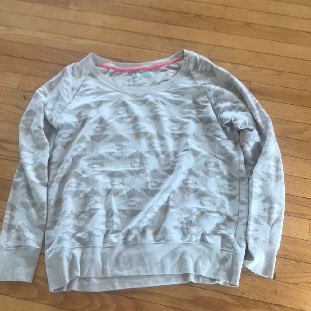 sweatshirt Cream and tan